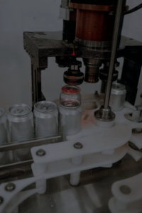 fabrica de latas luz